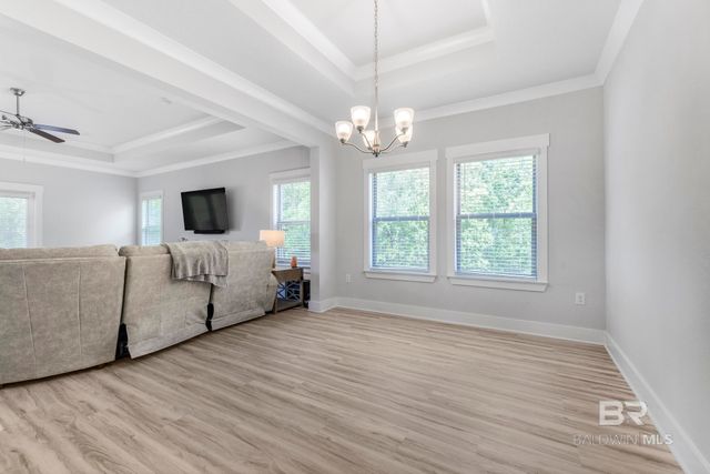 200 Spur Avenue, Fairhope, AL 36532