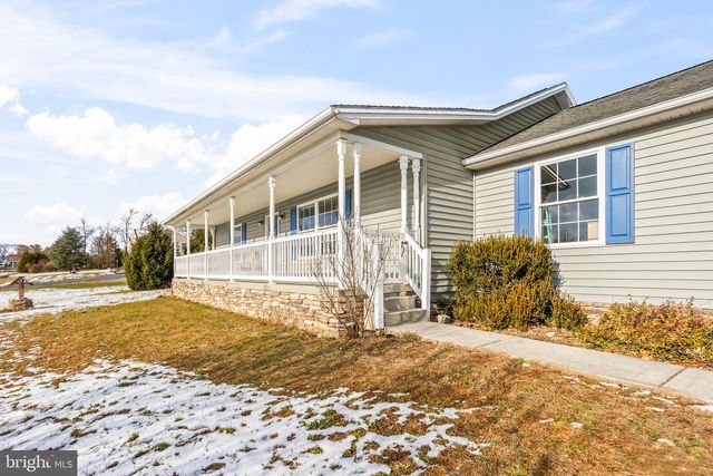 102 DEERVIEW DR, Newville, PA 17241