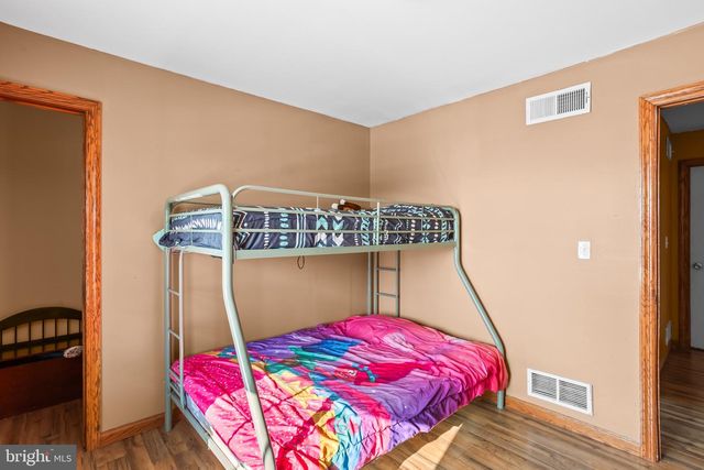 102 DEERVIEW DR, Newville, PA 17241