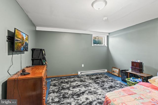 102 DEERVIEW DR, Newville, PA 17241