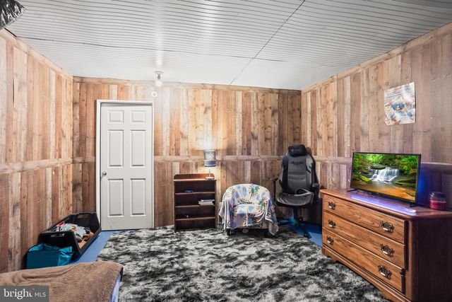 102 DEERVIEW DR, Newville, PA 17241