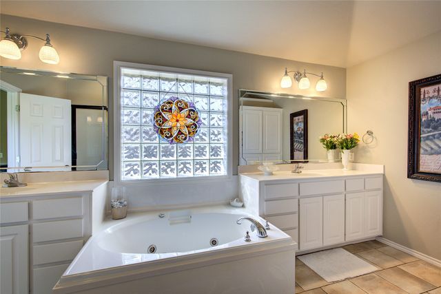 1079 Country Club Road, Sulphur Springs, TX 75482