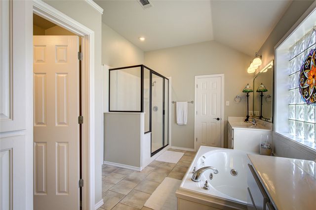 1079 Country Club Road, Sulphur Springs, TX 75482