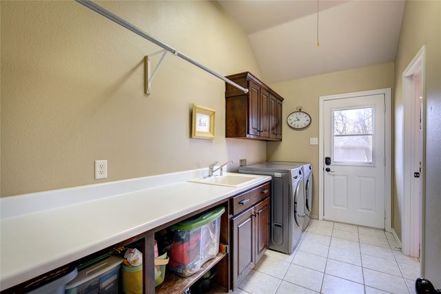 1079 Country Club Road, Sulphur Springs, TX 75482