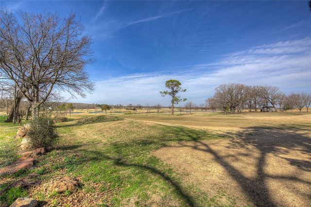 1079 Country Club Road, Sulphur Springs, TX 75482
