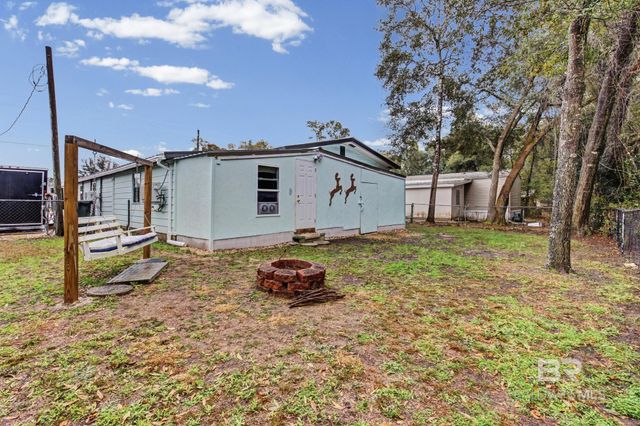 1537 Valencia Drive, Lillian, AL 36549