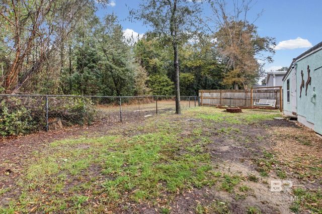 1537 Valencia Drive, Lillian, AL 36549