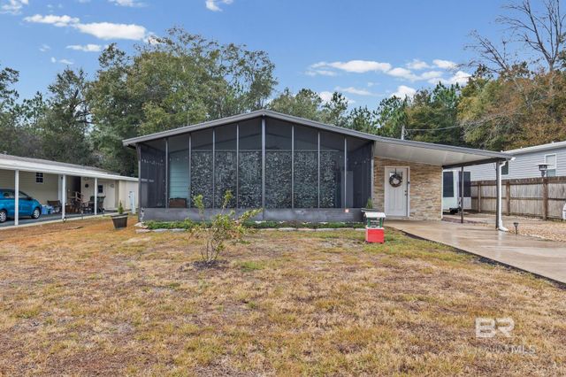 1537 Valencia Drive, Lillian, AL 36549