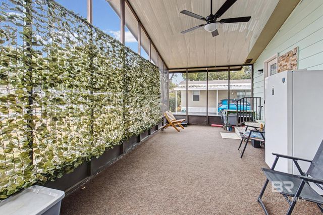 1537 Valencia Drive, Lillian, AL 36549