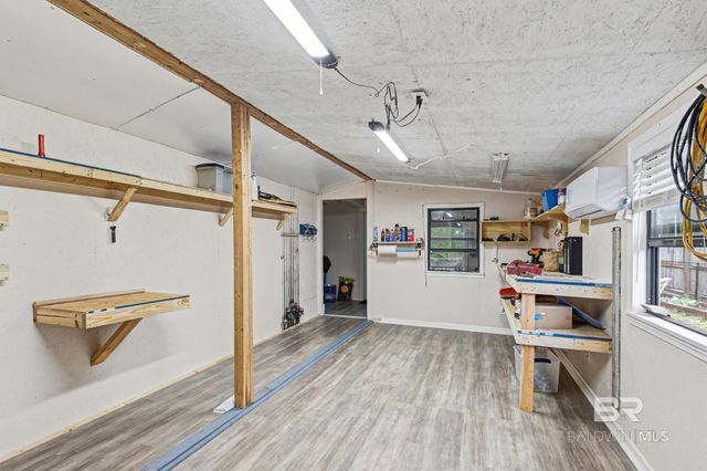 1537 Valencia Drive, Lillian, AL 36549