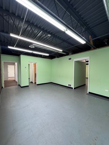 10500 SOUTHWEST Highway G1, Chicago Ridge, IL 60415