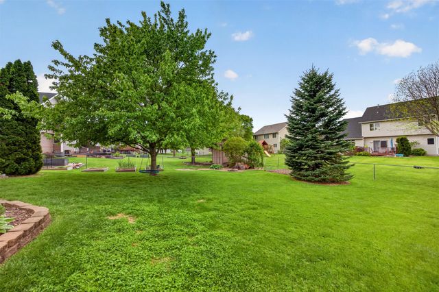 390 SW Kennybrook Drive, Grimes, IA 50111