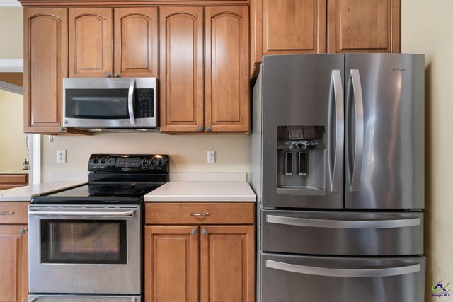 308 Live Oak Court, Kathleen, GA 31047