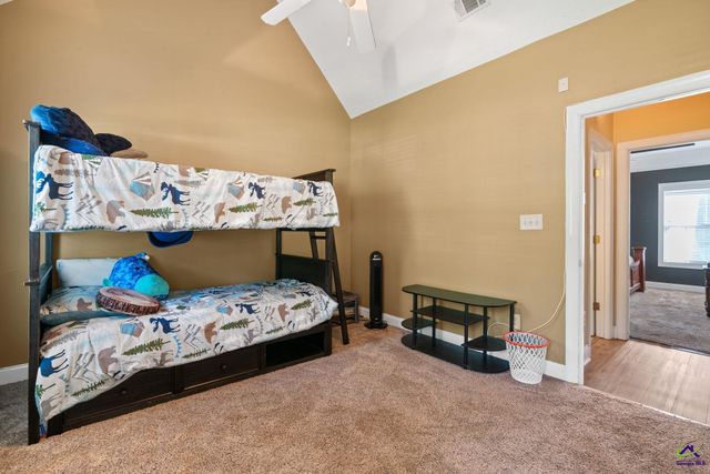 308 Live Oak Court, Kathleen, GA 31047