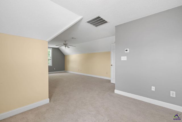 308 Live Oak Court, Kathleen, GA 31047