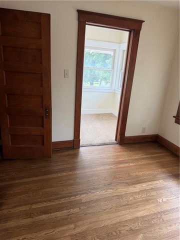 1315 E 75 Street, Kansas City, MO 64131