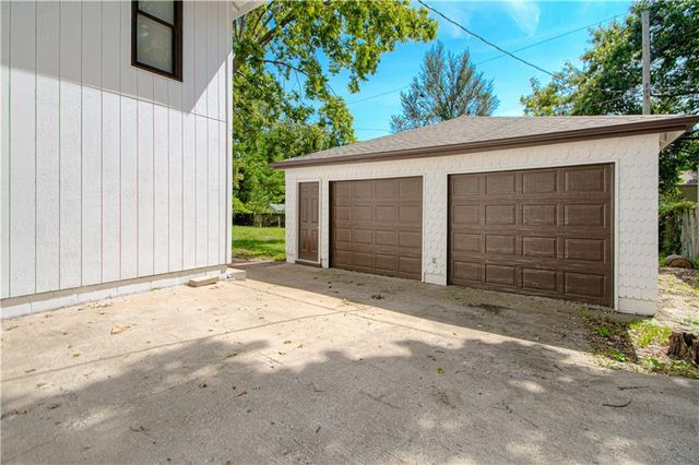1315 E 75 Street, Kansas City, MO 64131