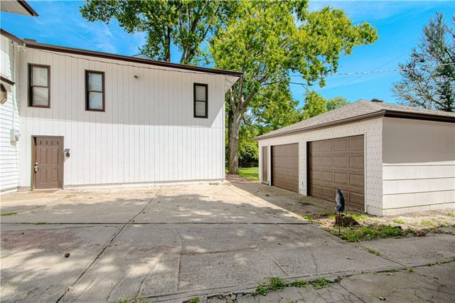 1315 E 75 Street, Kansas City, MO 64131