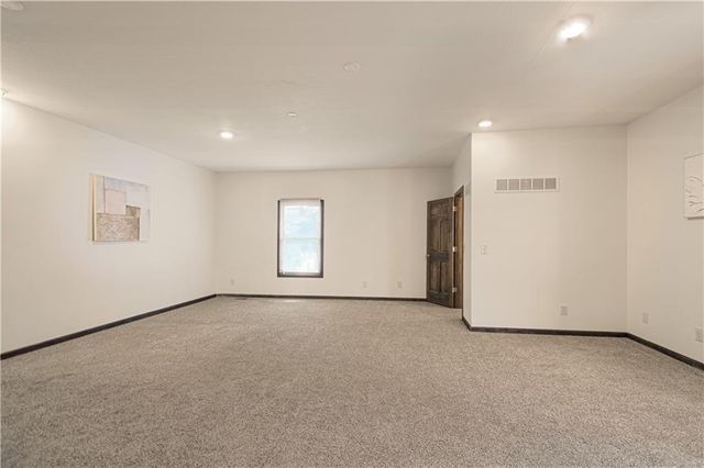 1315 E 75 Street, Kansas City, MO 64131