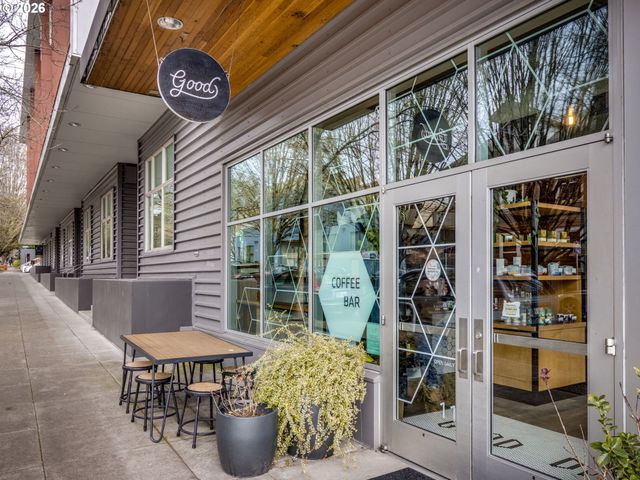 929 Se 16TH Ave 3, Portland, OR 97214