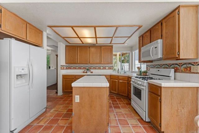 41924 Avenida Vista Ladera, Temecula, CA 92591