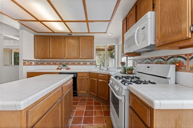 41924 Avenida Vista Ladera, Temecula, CA 92591