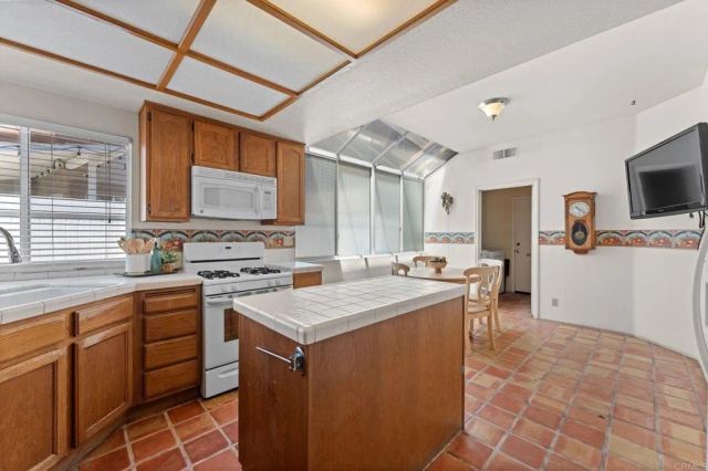 41924 Avenida Vista Ladera, Temecula, CA 92591
