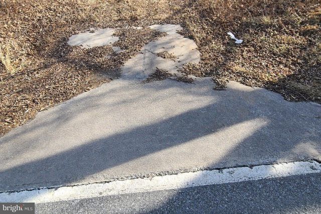 12417 PLEASANT WALK RD, Myersville, MD 21773