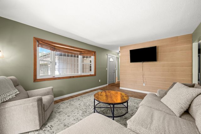 1016 Tomahawk Lane, Niles City, MI 49120