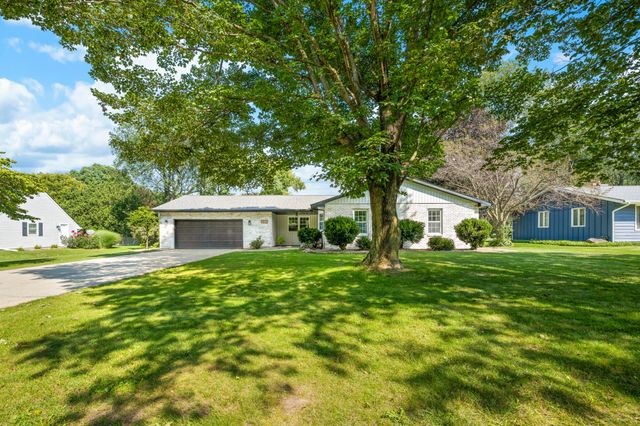 1016 Tomahawk Lane, Niles City, MI 49120