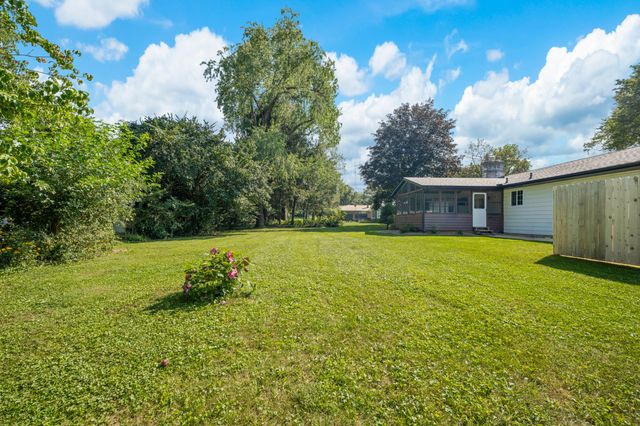 1016 Tomahawk Lane, Niles City, MI 49120