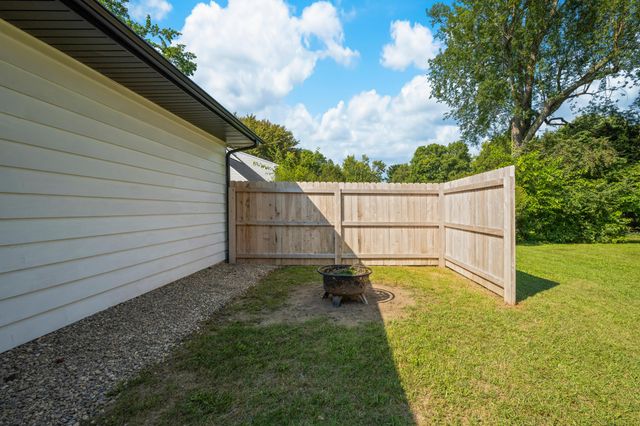1016 Tomahawk Lane, Niles City, MI 49120