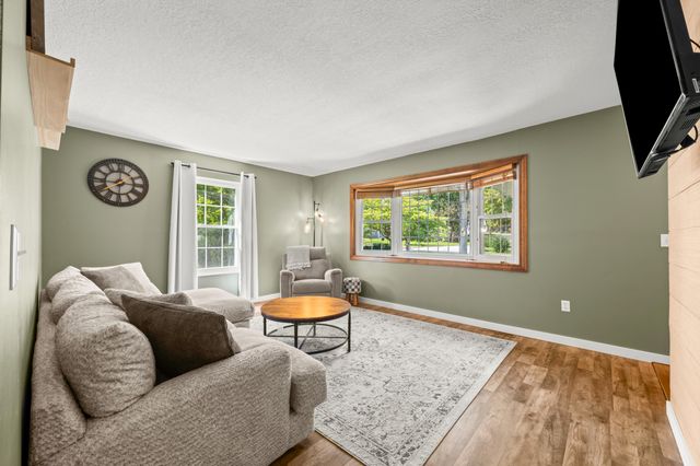 1016 Tomahawk Lane, Niles City, MI 49120