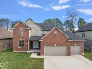 50710 Summit View Drive, Macomb Twp, MI 48044