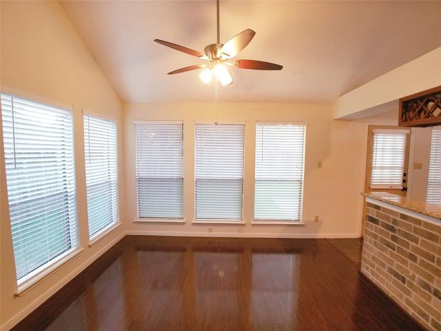 2111 Echo Ridge, Sugar Land, TX 77478