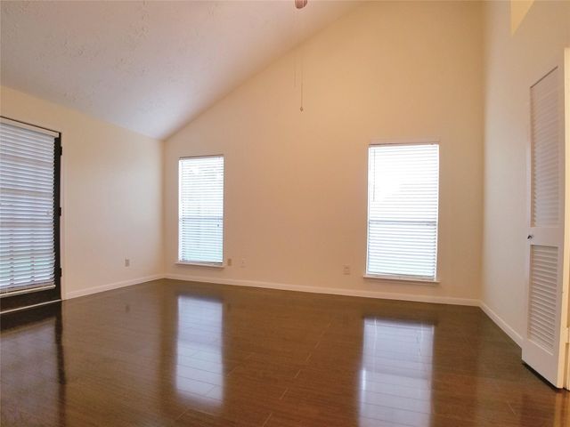 2111 Echo Ridge, Sugar Land, TX 77478