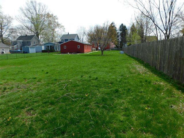 3430 W 10TH Street, Erie, PA 16505