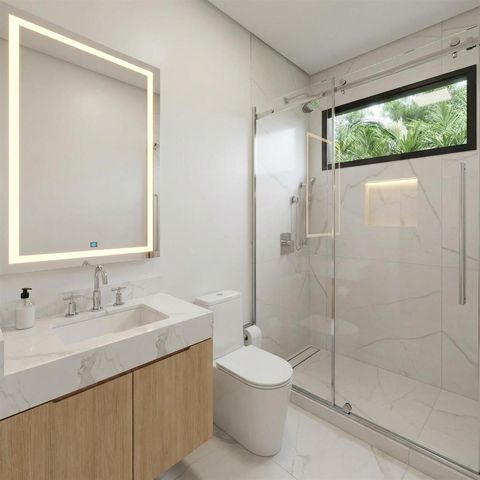 2500 NE 18th Avenue, Wilton Manors, FL 33305
