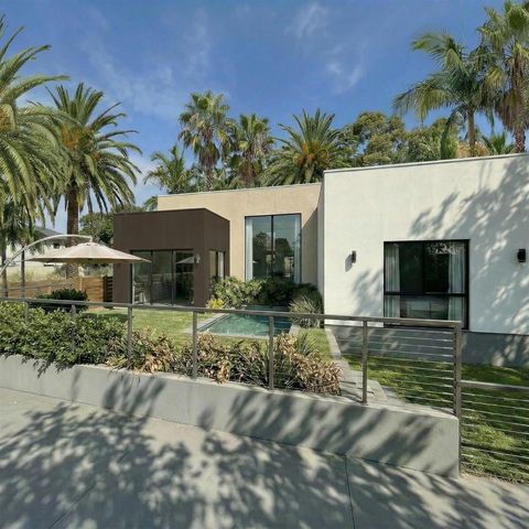 2500 NE 18th Avenue, Wilton Manors, FL 33305