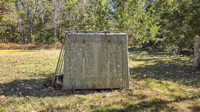 1452 Spring Valley Loop, Marshfield, MO 65706