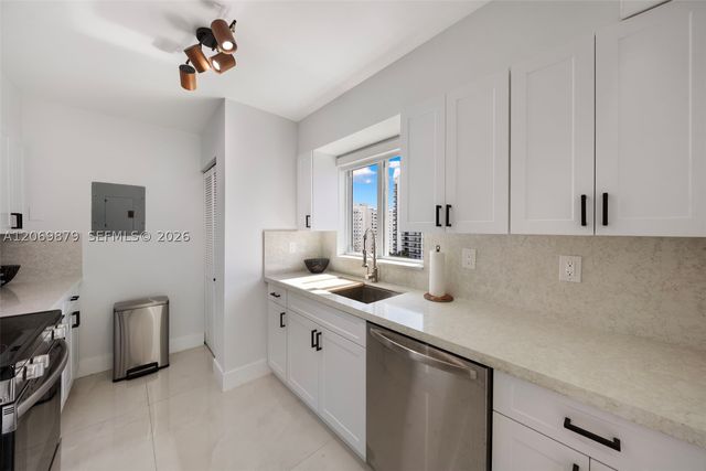 5900 Collins Ave 1204, Miami Beach, FL 33140