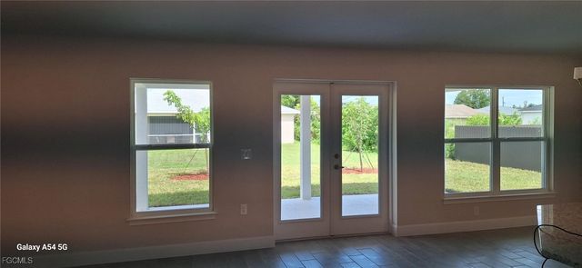 2215 NE 22nd PL, Cape Coral, FL 33909