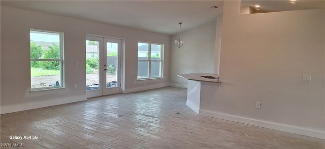 2215 NE 22nd PL, Cape Coral, FL 33909