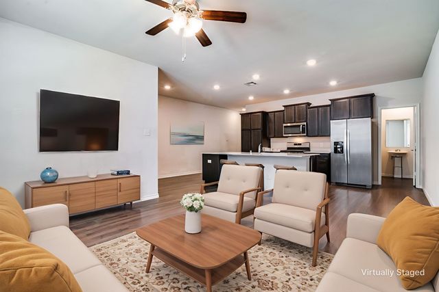 2040 Juniper Pass Way, Mesquite, TX 75149