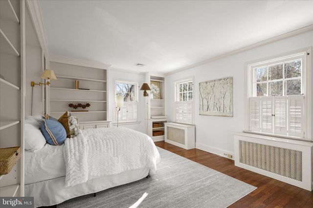 1727 HOBAN RD NW, Washington, DC 20007