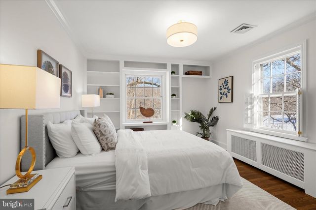 1727 HOBAN RD NW, Washington, DC 20007