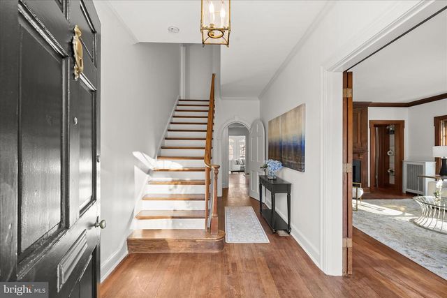 1727 HOBAN RD NW, Washington, DC 20007