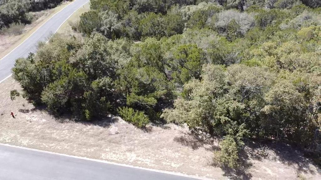 505 Cielo VIS, Canyon Lake, TX 78133