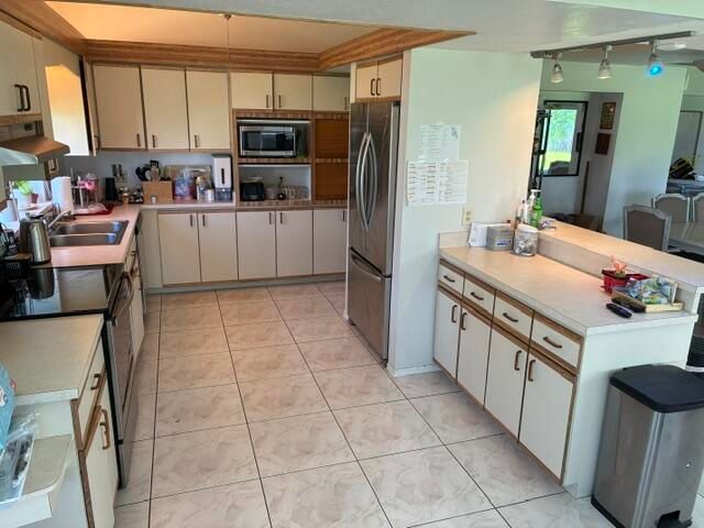 6907 NW HERSHY Circle, Port St. Lucie, Port St Lucie, FL 34983