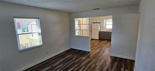 38101 10TH AVENUE, Zephyrhills, FL 33542